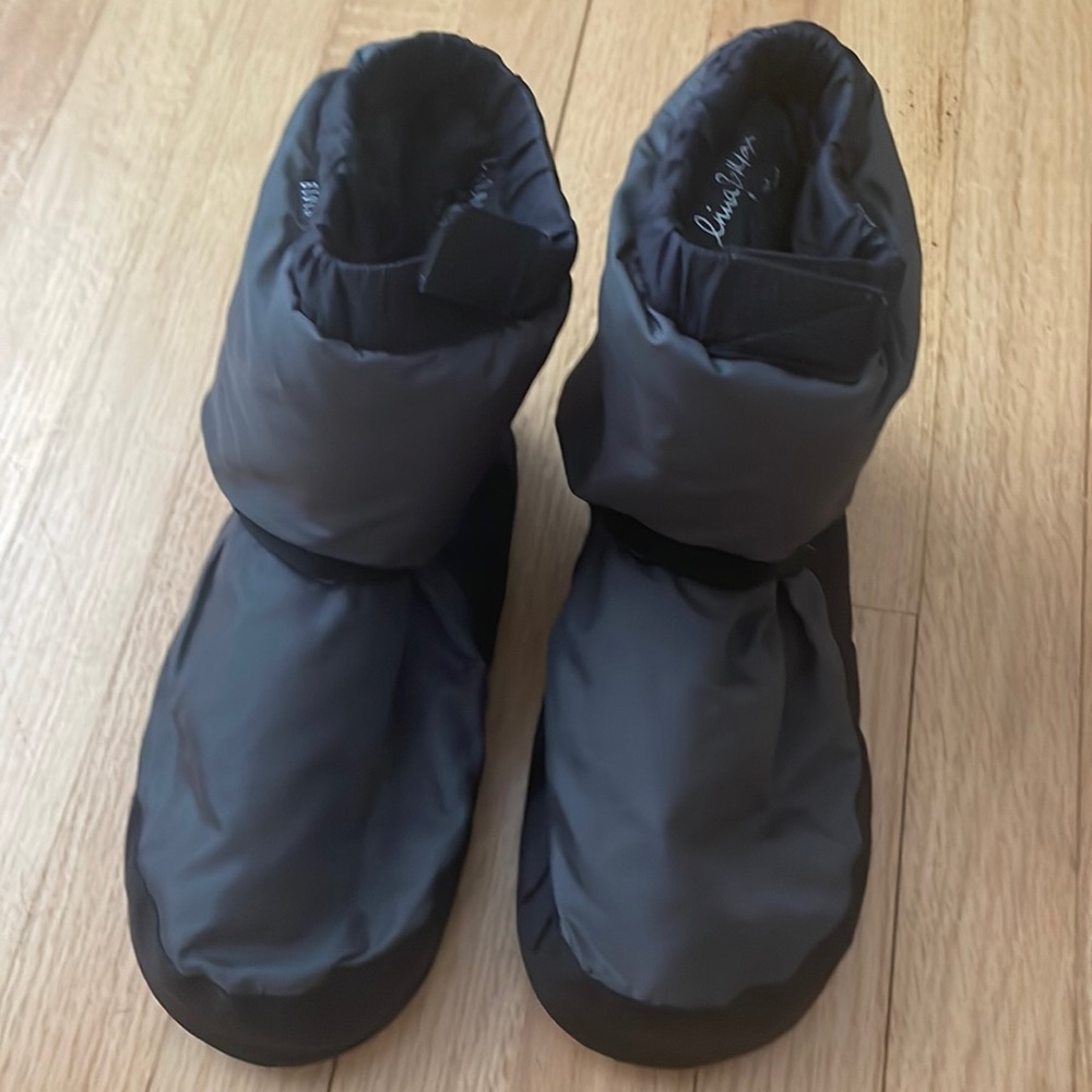 Bloch warm up booties